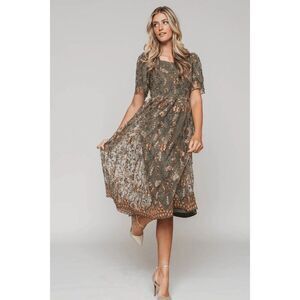 NEW Deauville Olive Floral Embroidered Midi Dress size Medium Short Sleeve